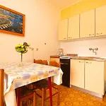 Biskupije 810 Apartamento *