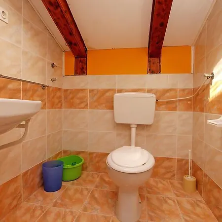 Biskupije 810 Appartement *