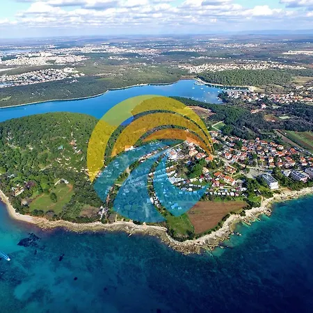 公寓 Biskupije 810 *