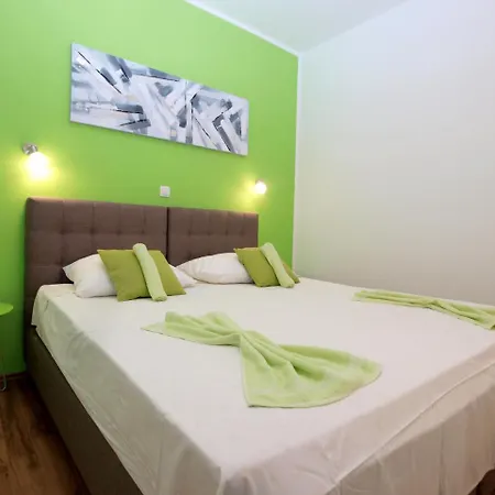 Biskupije 810 * Medulin