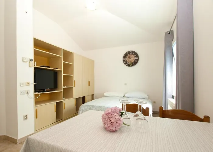 Biskupije 810 Διαμέρισμα