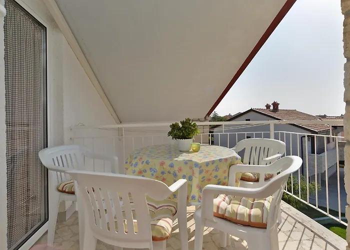 Διαμέρισμα Biskupije 810 Μεντουλίν